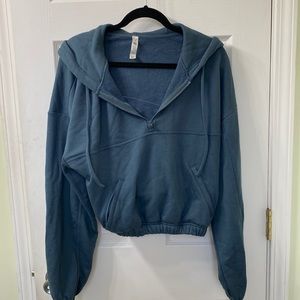 Alo brand cropped hoodie
